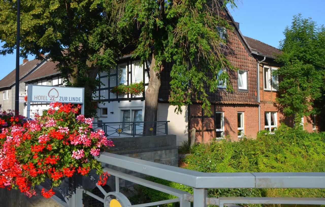 Hotel Zur Linde Salzgitter Exterior photo